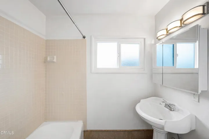 3169 Channel Dr MLS-21