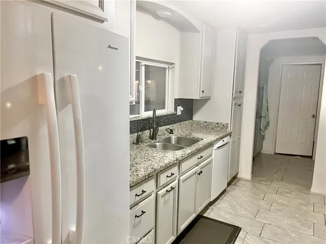 30865 Allen Avenue, Homeland, California 92548