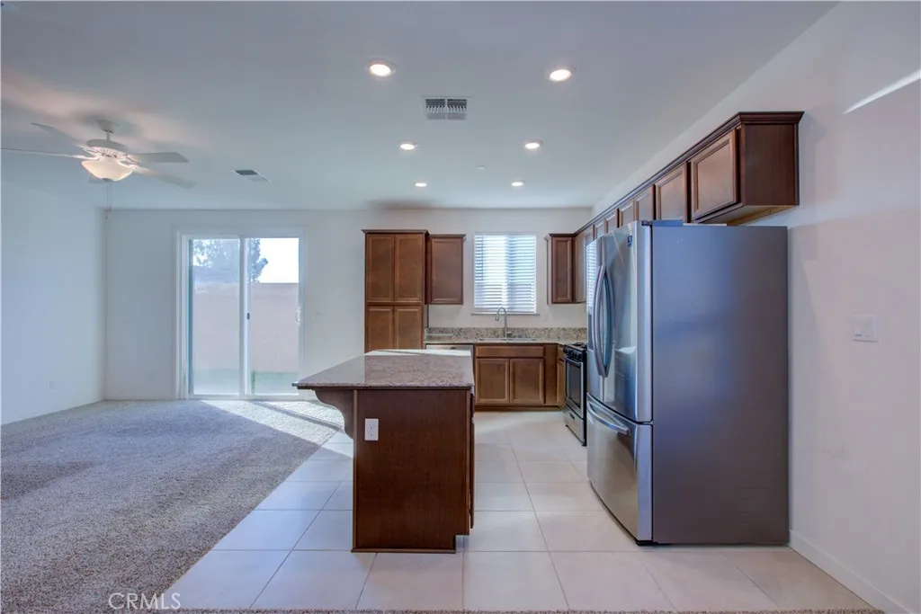 1705 Spadafore Street, Los Banos, California 93635 home-pic-5