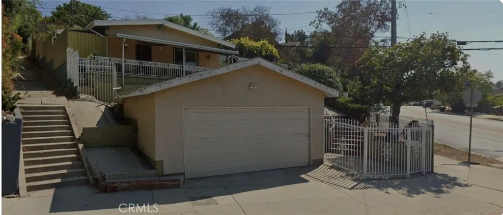 4147 York, Los Angeles, California 90065 home-pic-1