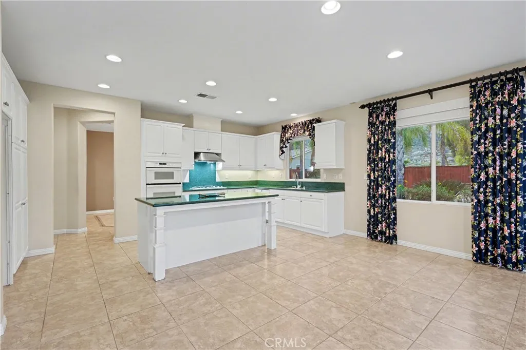 8494 Maruyama, Hemet, California 92545 home-pic-43