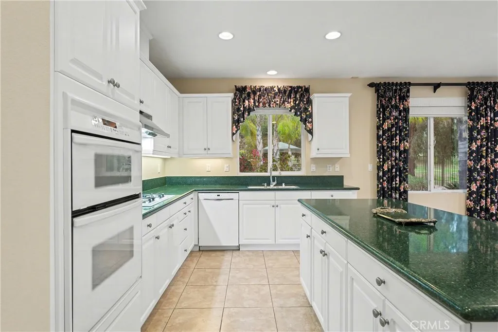 8494 Maruyama, Hemet, California 92545 home-pic-46