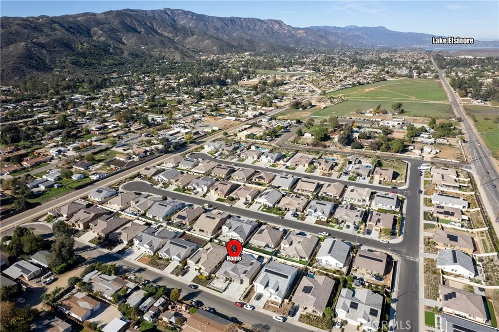 32587 Cert Street, Wildomar, California 92595 home-pic-67