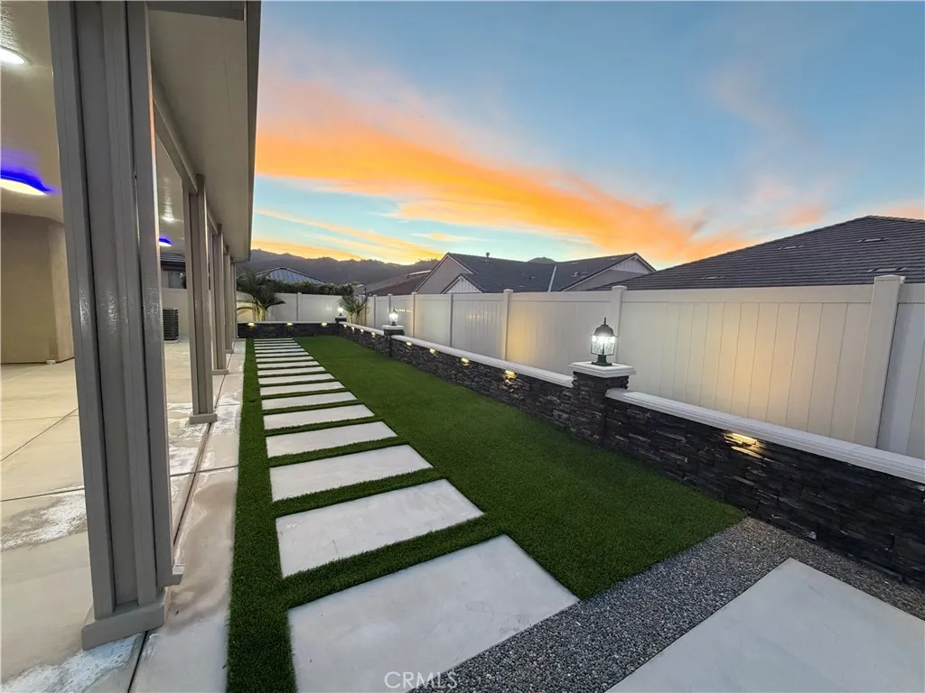 32587 Cert Street, Wildomar, California 92595 home-pic-55
