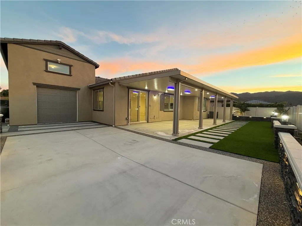 32587 Cert Street, Wildomar, California 92595 home-pic-2