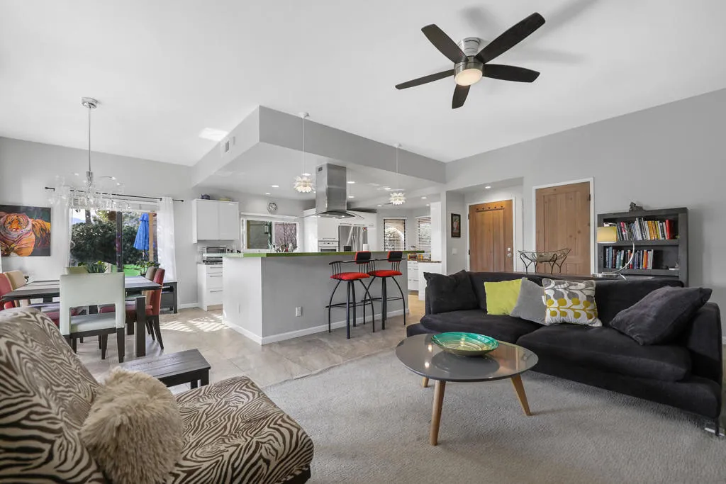 44049 Vigo Court, Palm Desert, California 92260 home-pic-8