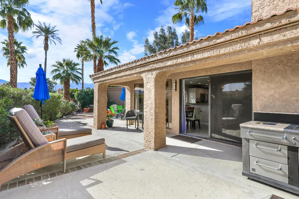 44049 Vigo Court, Palm Desert, California 92260 home-pic-25