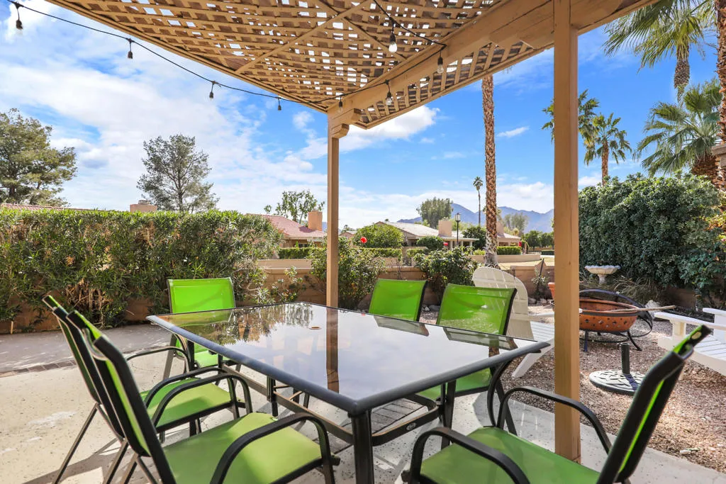 44049 Vigo Court, Palm Desert, California 92260 home-pic-26