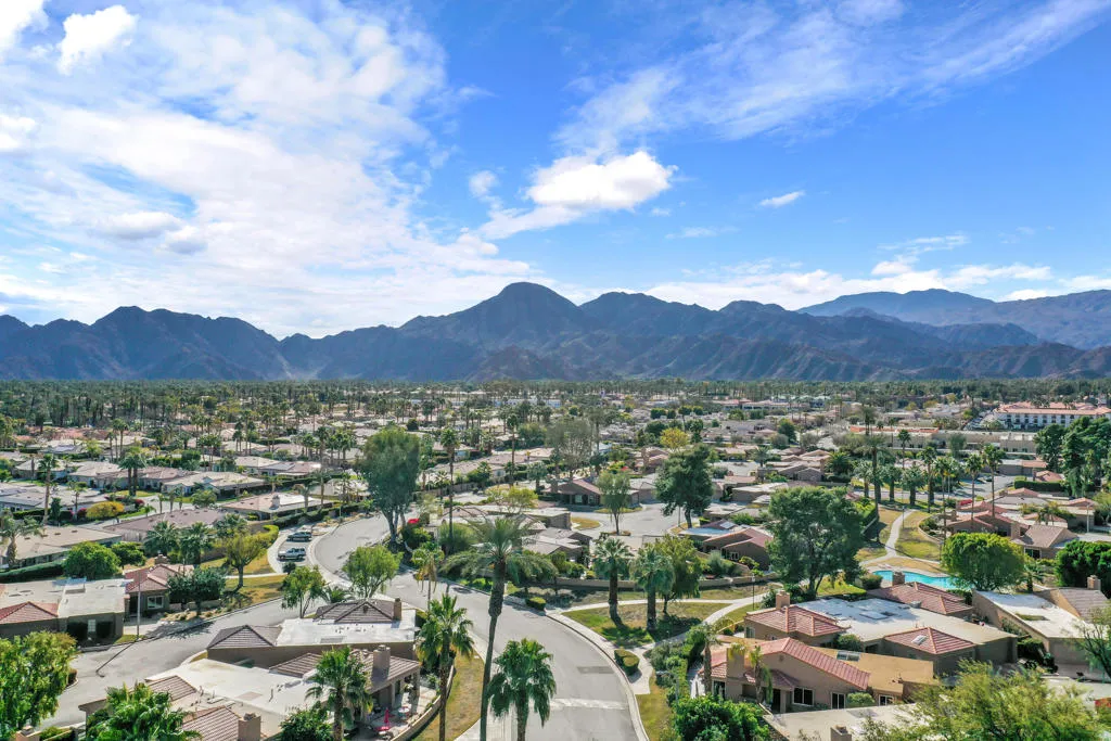 44049 Vigo Court, Palm Desert, California 92260 home-pic-34