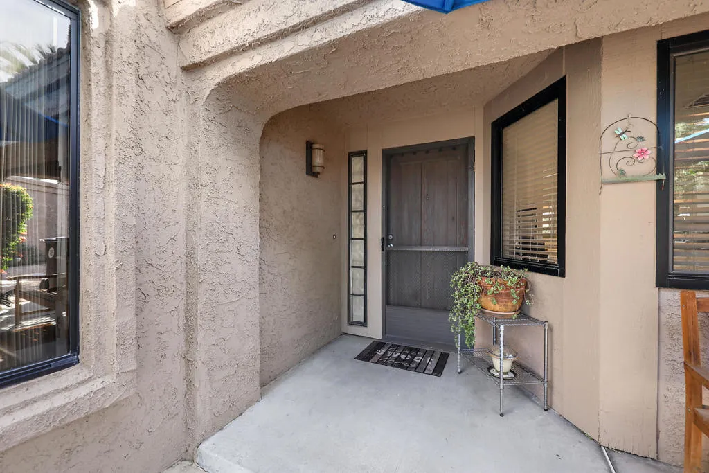 44049 Vigo Court, Palm Desert, California 92260 home-pic-5