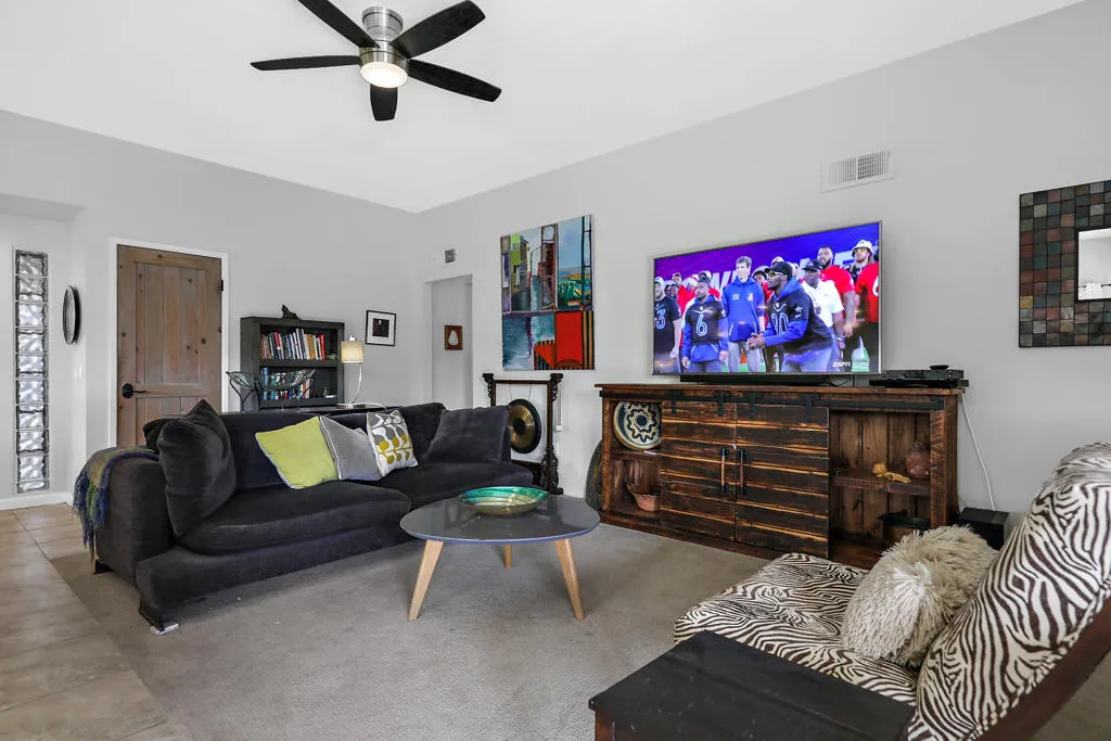 44049 Vigo Court, Palm Desert, California 92260 home-pic-7