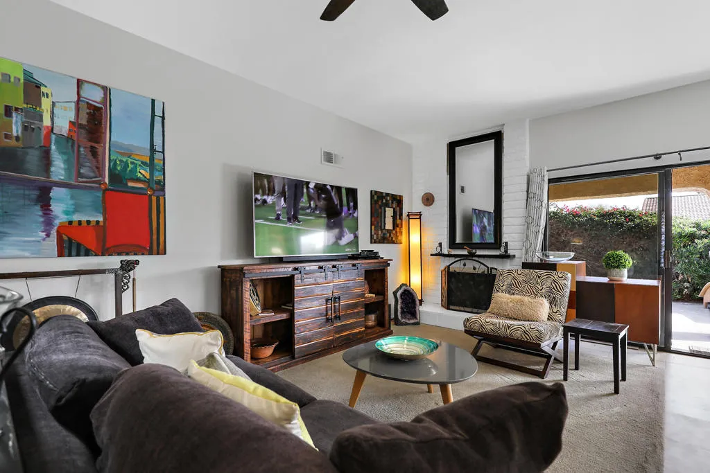 44049 Vigo Court, Palm Desert, California 92260 home-pic-6