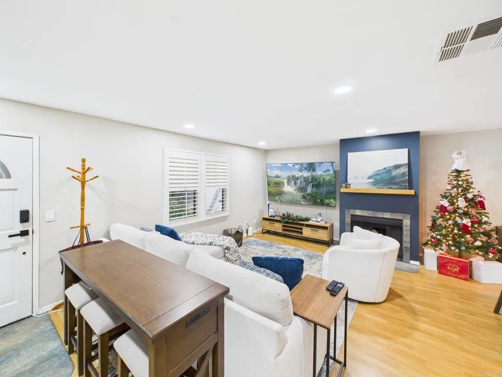 635 13th Street 36, San Diego, California 92154 home-pic-3