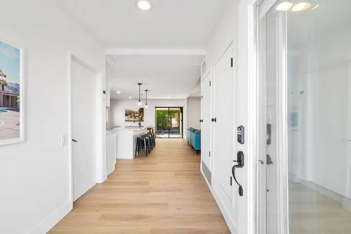 26-web-or-mls-8M4A0805