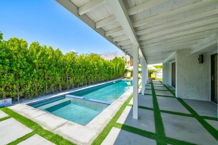 39_1433_E_Caleta_Way39_mls