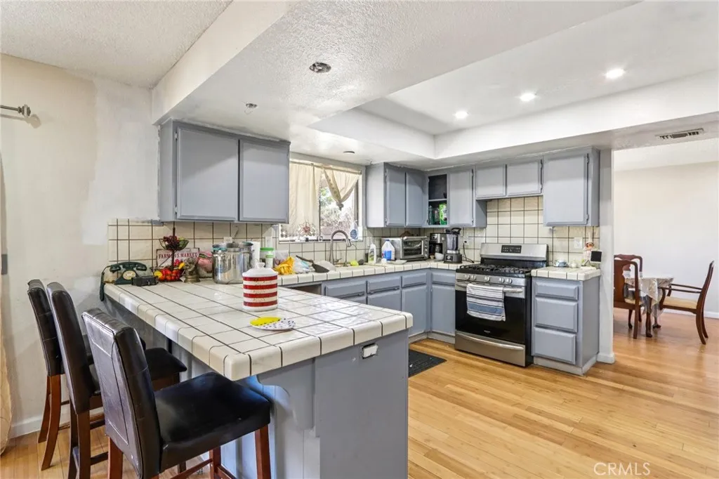 14057 Crow, Apple Valley, California 92307 home-pic-14