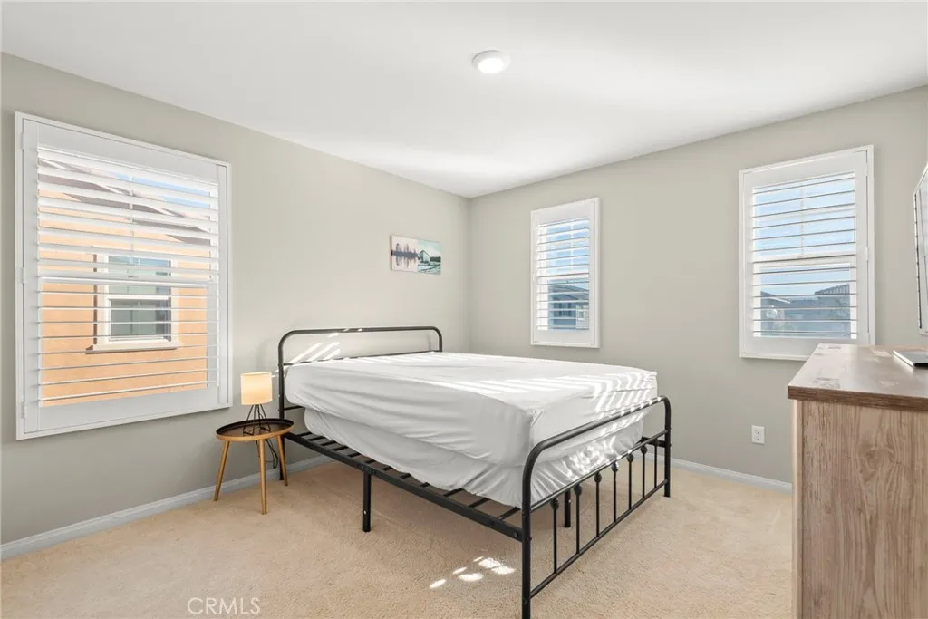 2855 E Howlett Ln, Ontario, California 91762 home-pic-38