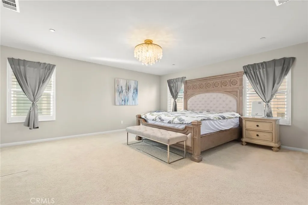 2855 E Howlett Ln, Ontario, California 91762 home-pic-29