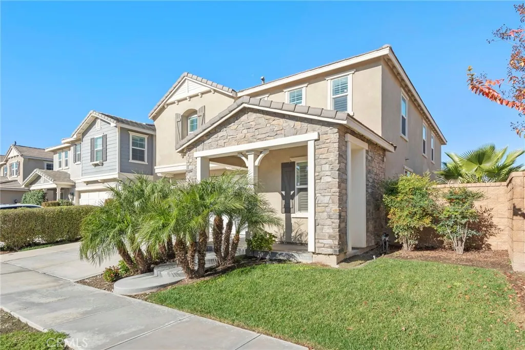 2855 E Howlett Ln, Ontario, California 91762 home-pic-6