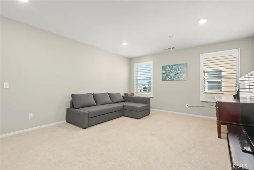 2855 E Howlett Ln, Ontario, California 91762 home-pic-26