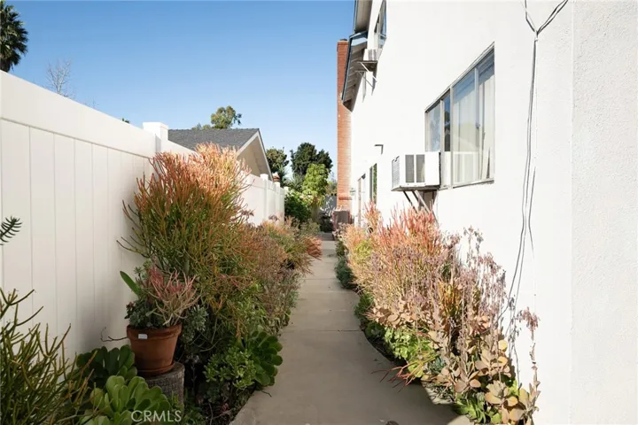 22741 Islamare Lane, Lake Forest, California 92630