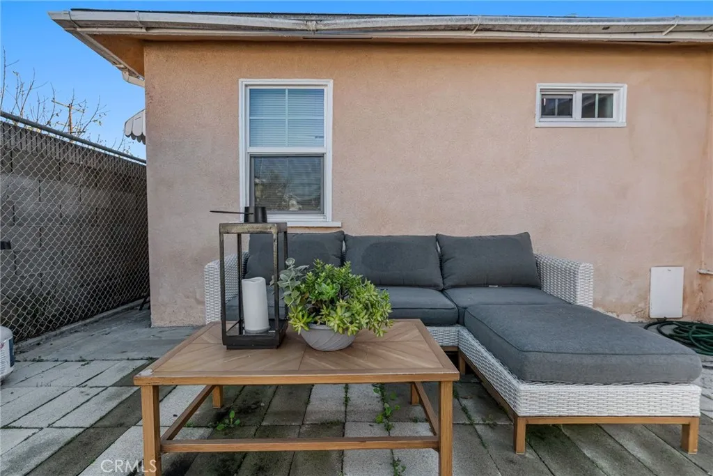 12233 Academy, Artesia, California 90701 home-pic-32