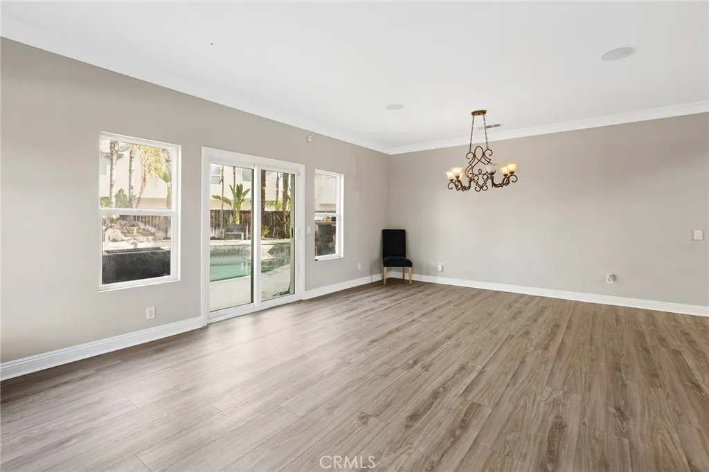 29870 Gardenia, Murrieta, California 92563 home-pic-10