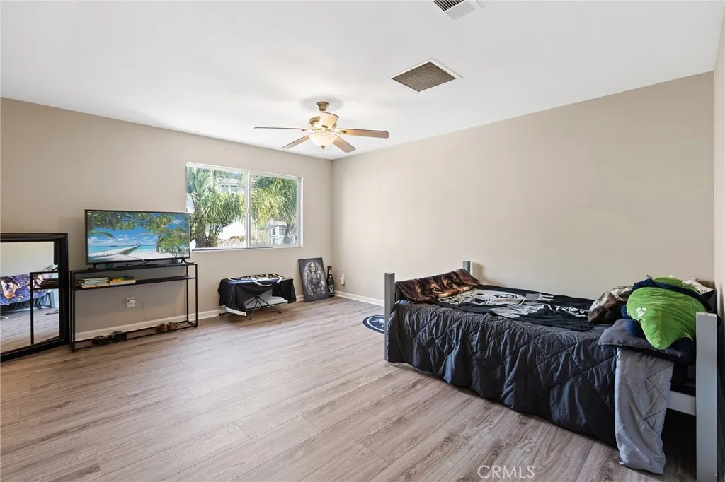 29870 Gardenia, Murrieta, California 92563 home-pic-32