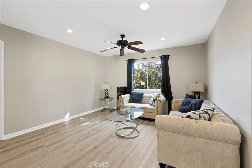 29870 Gardenia, Murrieta, California 92563 home-pic-23