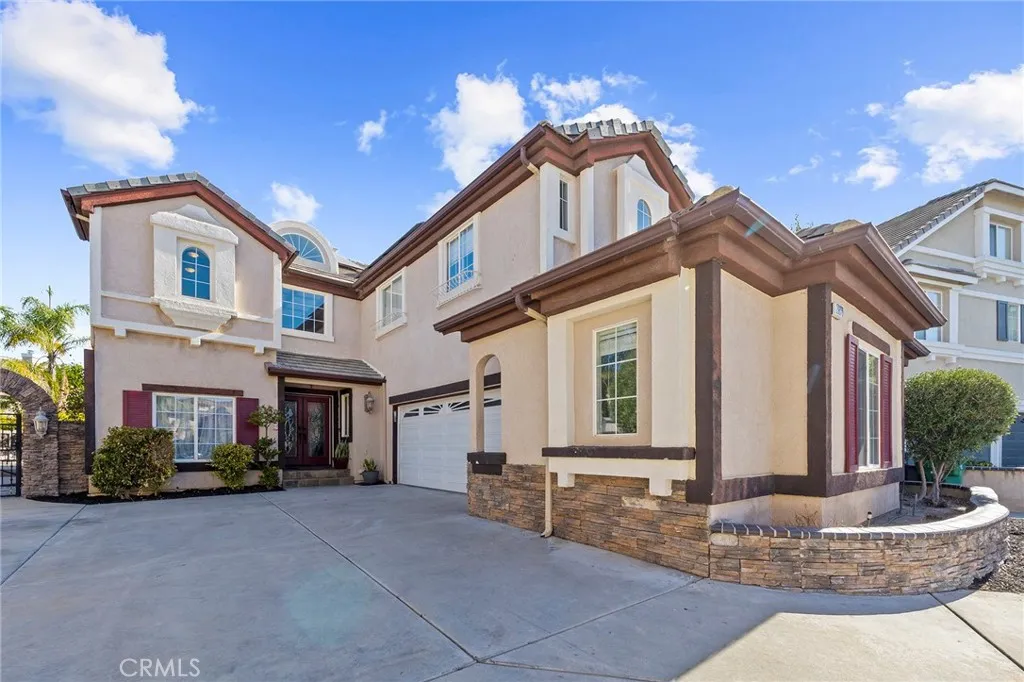 29870 Gardenia, Murrieta, California 92563 home-pic-1