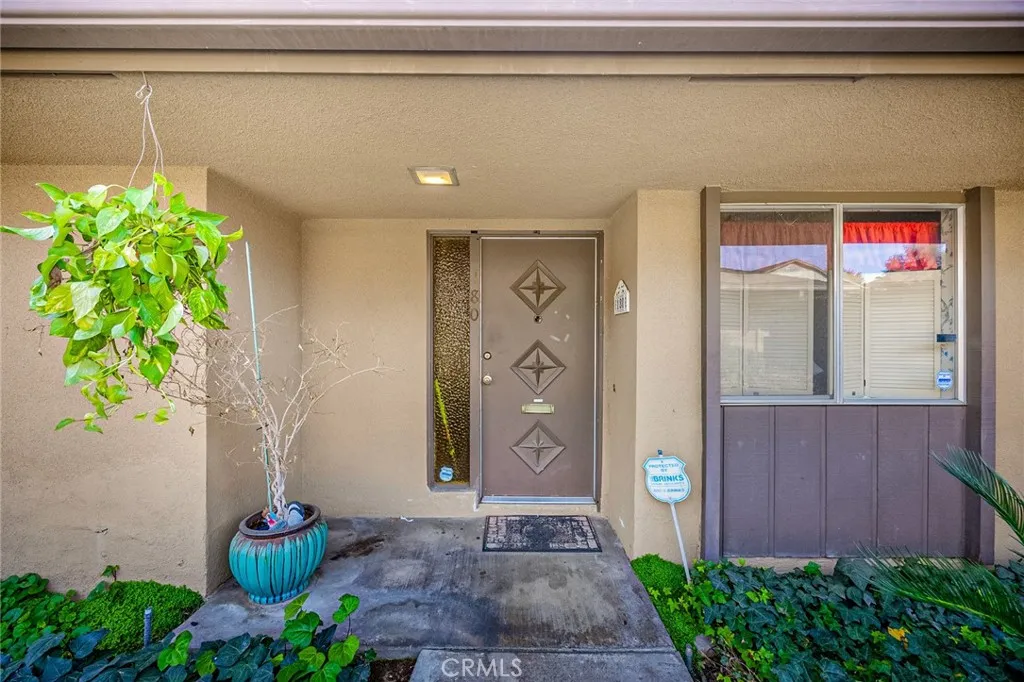 180 E Parkdale, San Bernardino, California 92404 home-pic-3