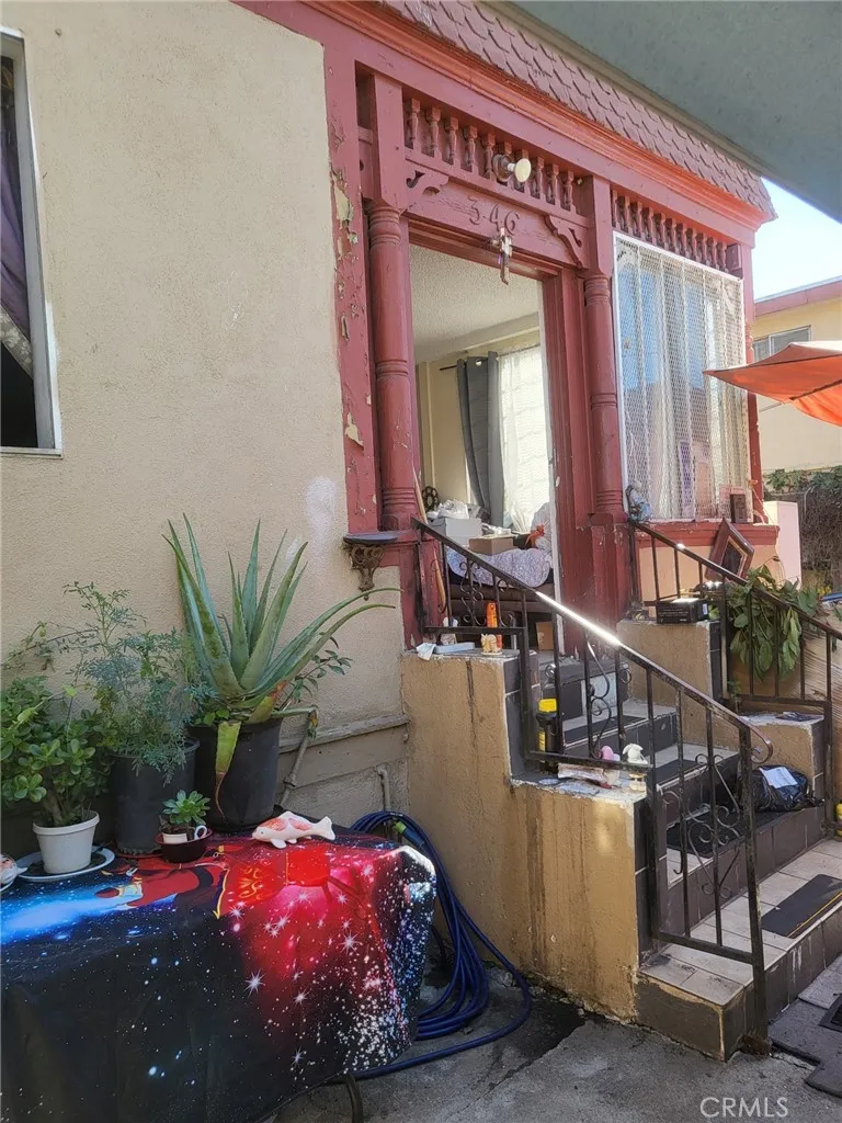 346 N Fickett Street, Los Angeles, California 90033 home-pic-1