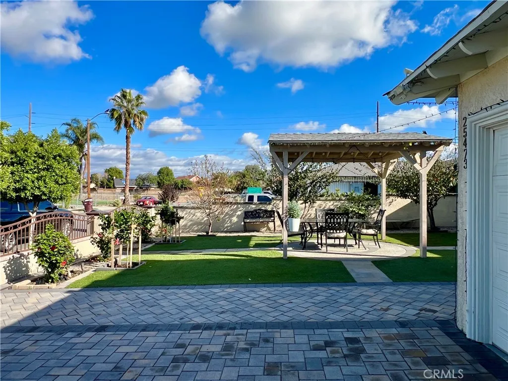25473 Yolanda, Moreno Valley, California 92551 home-pic-16