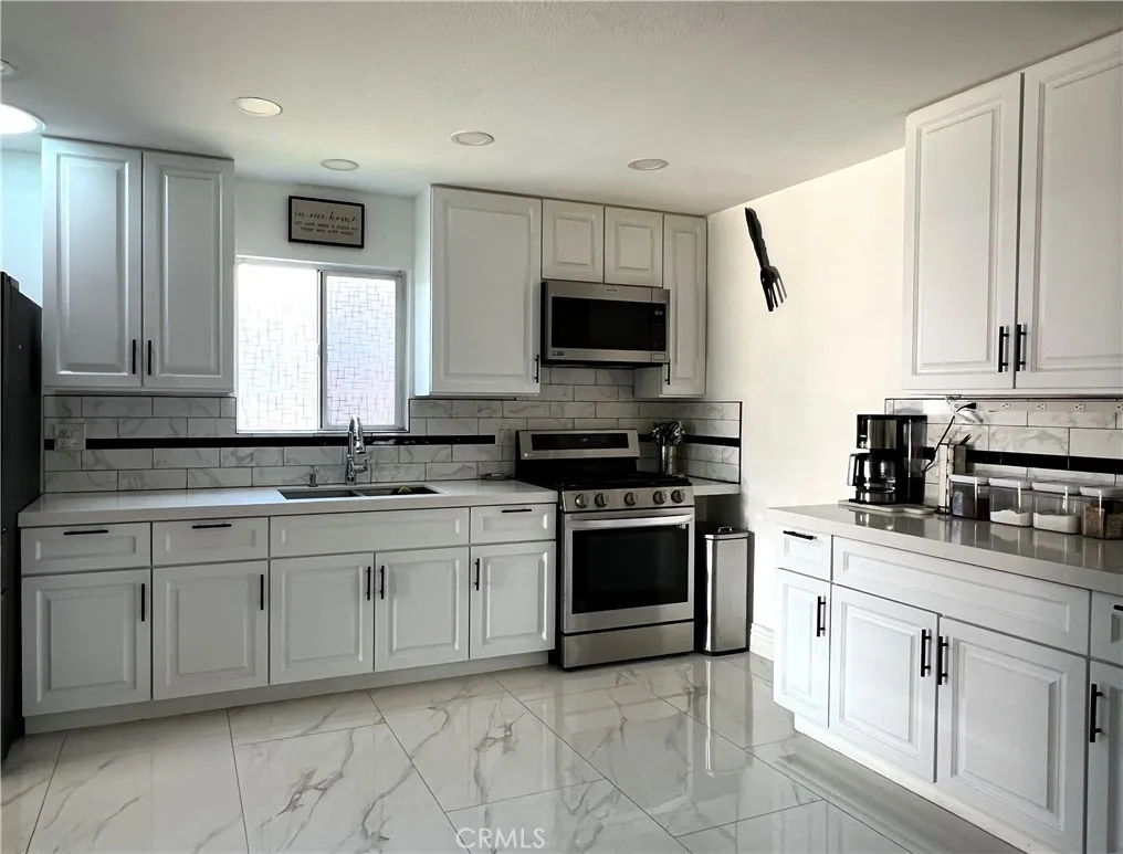 25473 Yolanda, Moreno Valley, California 92551 home-pic-21
