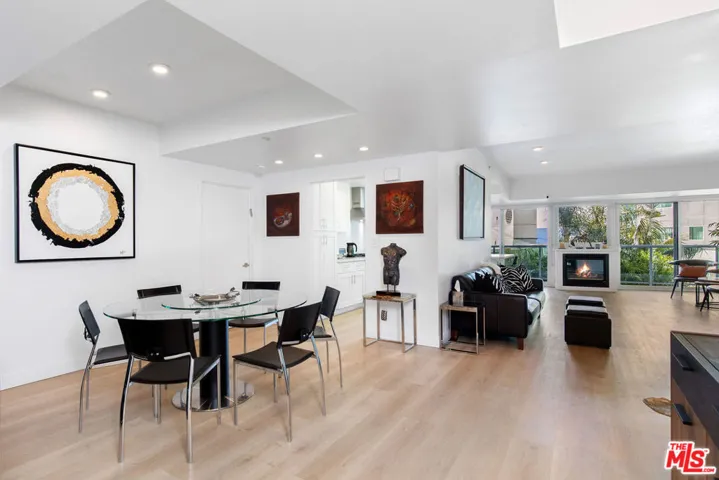 13600 Marina Pointe Drive 401, Marina Del Rey, California 90292
