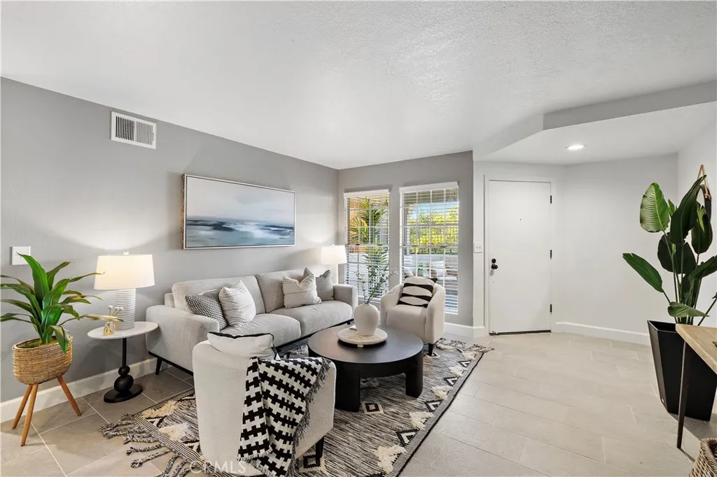 24489 Mozer, Laguna Niguel, California 92677 home-pic-1