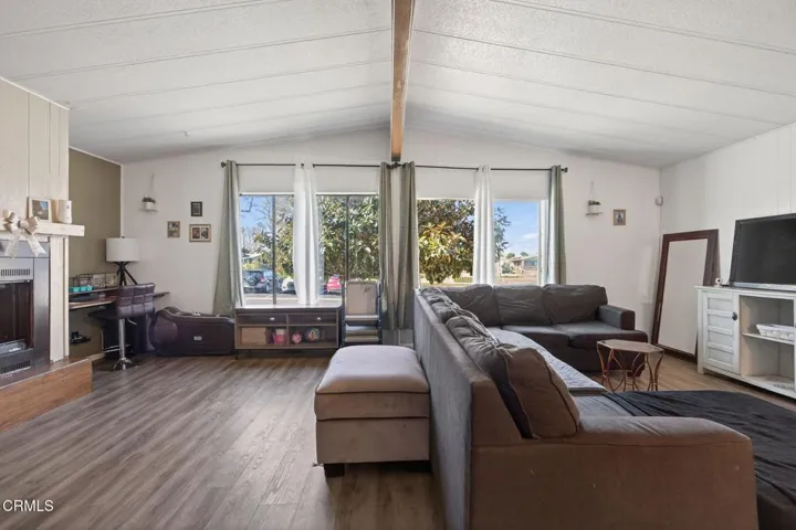 9-web-or-mls-UpmaketMedia-2408 App-68