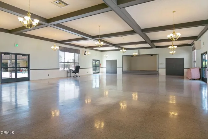 42-web-or-mls-UpmarketMedia_Meadowlake (