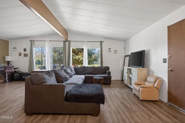 7-web-or-mls-UpmaketMedia-2408 App-60