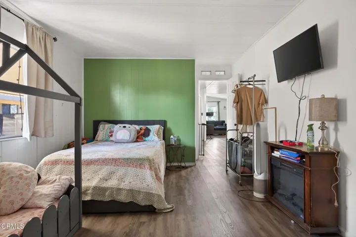 22-web-or-mls-UpmaketMedia-2408 App-125