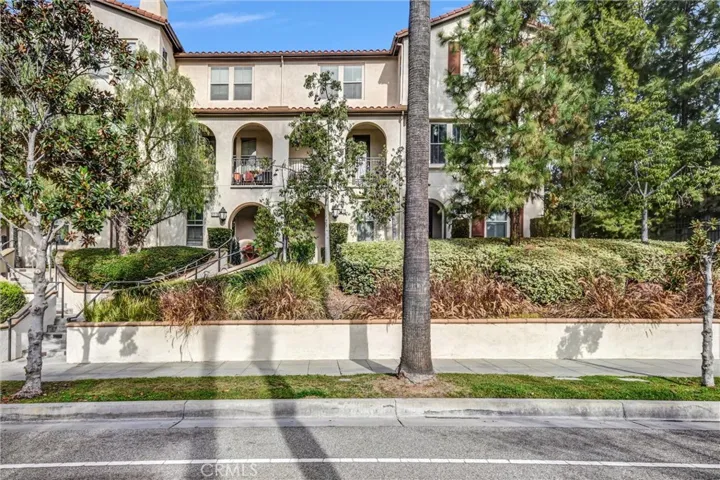 827 E Promenade E, Azusa, California 91702