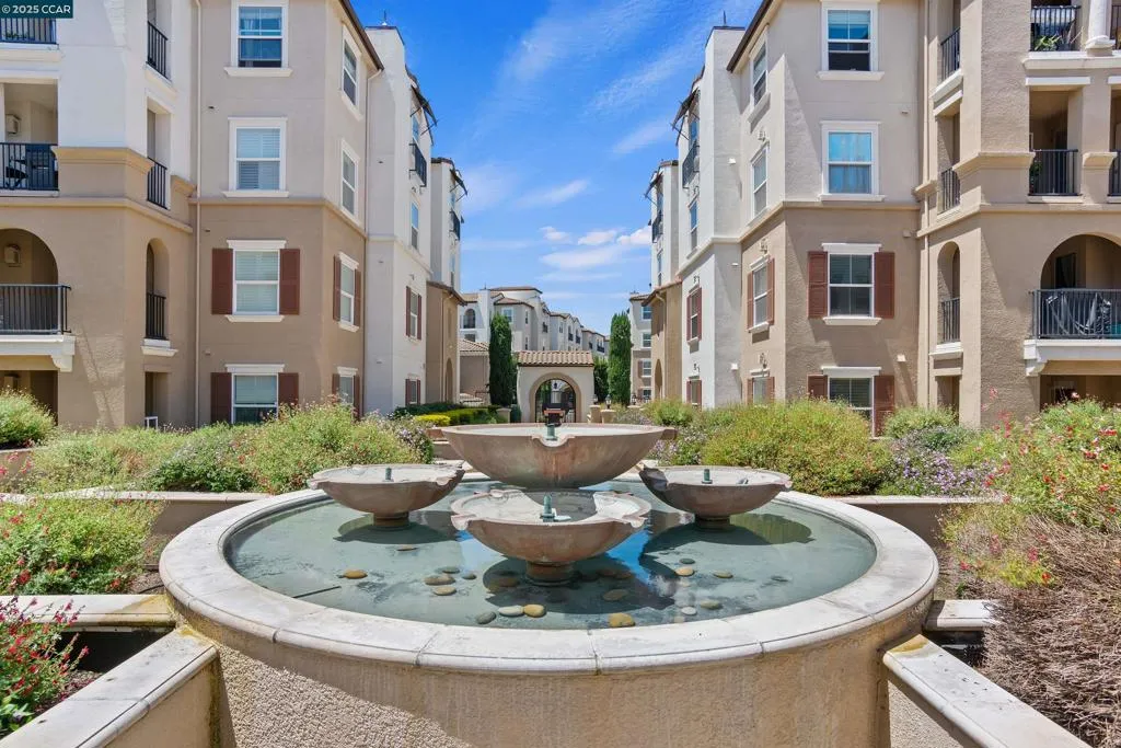 3240 Maguire Way 401, Dublin, California 94568 home-pic-34