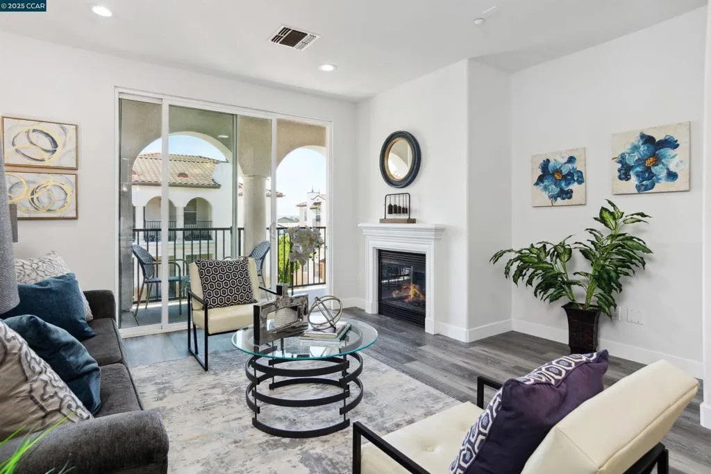 3240 Maguire Way 401, Dublin, California 94568 home-pic-11