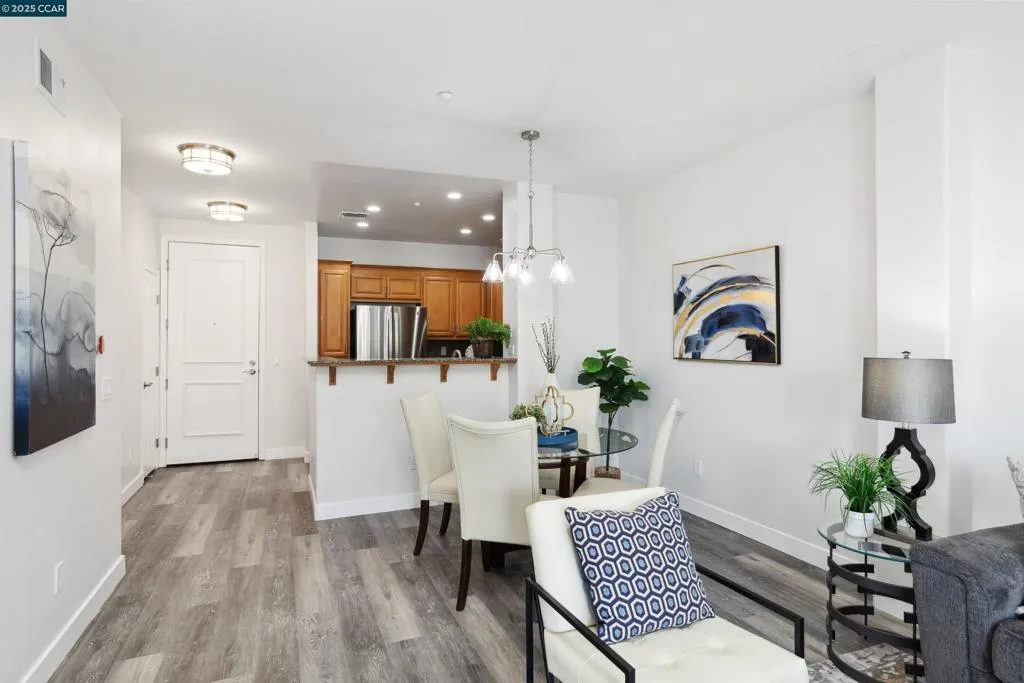 3240 Maguire Way 401, Dublin, California 94568 home-pic-16