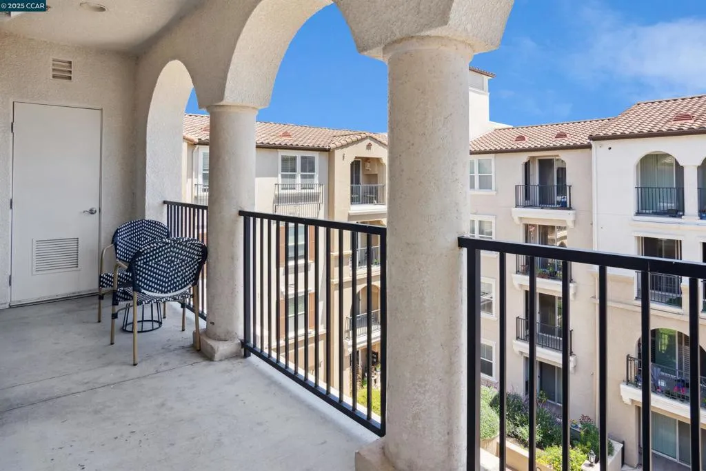 3240 Maguire Way 401, Dublin, California 94568 home-pic-14