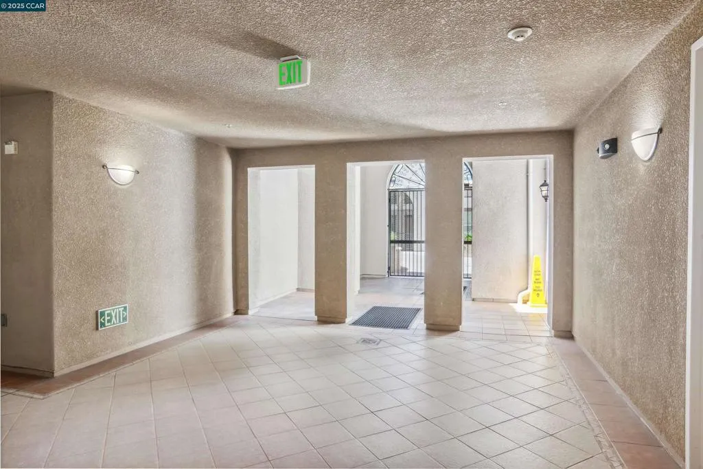 3240 Maguire Way 401, Dublin, California 94568 home-pic-5