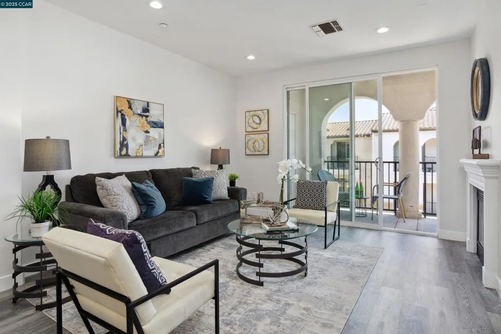 3240 Maguire Way 401, Dublin, California 94568 home-pic-6