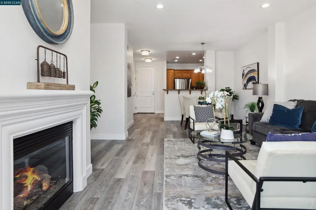 3240 Maguire Way 401, Dublin, California 94568 home-pic-12