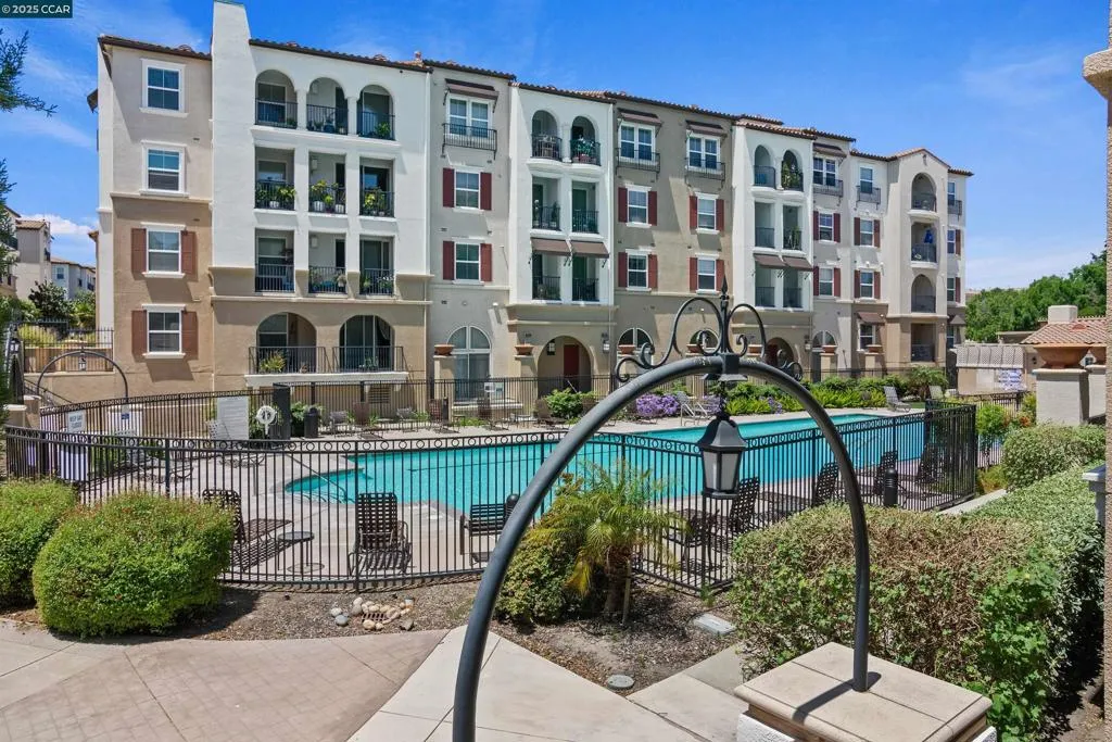 3240 Maguire Way 401, Dublin, California 94568 home-pic-37