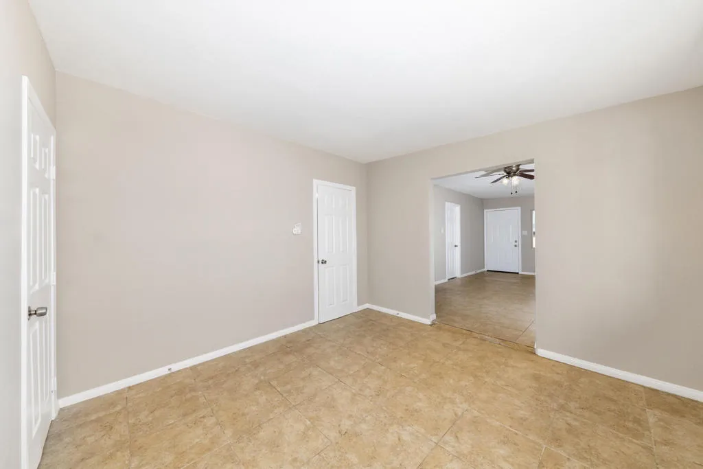 84417 Amboy Road, 29 Palms, California 92277 home-pic-10